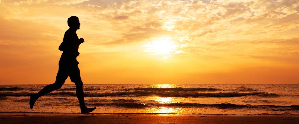 無理なダイエットが疲れを招くのか、そしてCBDが疲労回復にオススメな画像